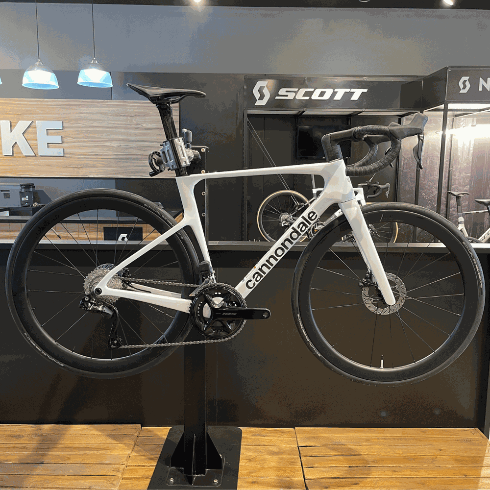 Bicicleta CANNONDALE SuperSix EVO 5 Branca