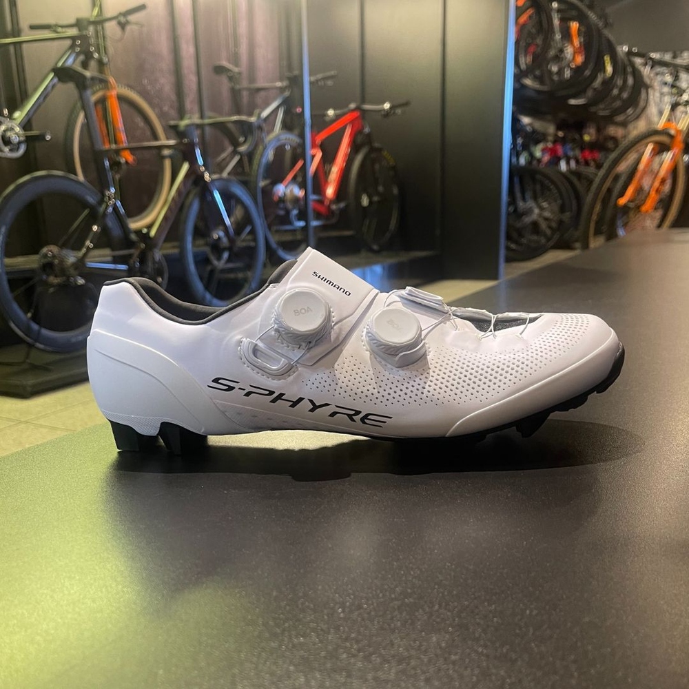 SHIMANO S-PHYRE 44サイズ Sapatilha Shimano S-Phyre SH-XC903 Branca