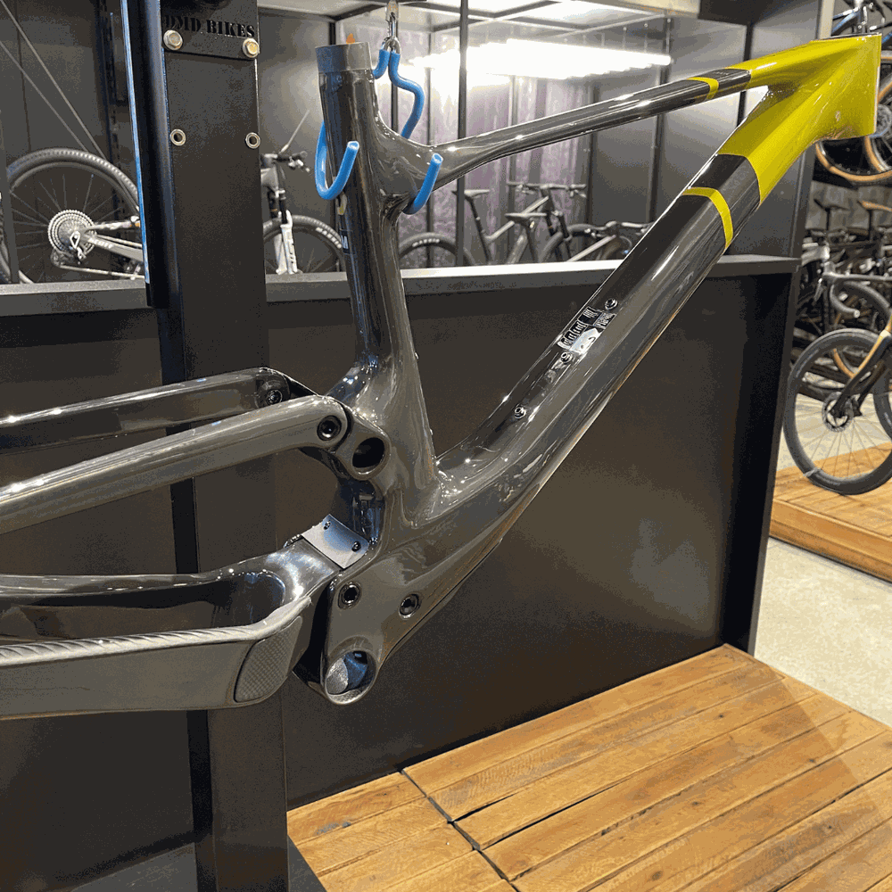 Quadro SCOTT Spark RC TUNED Trava Remota em Carbono