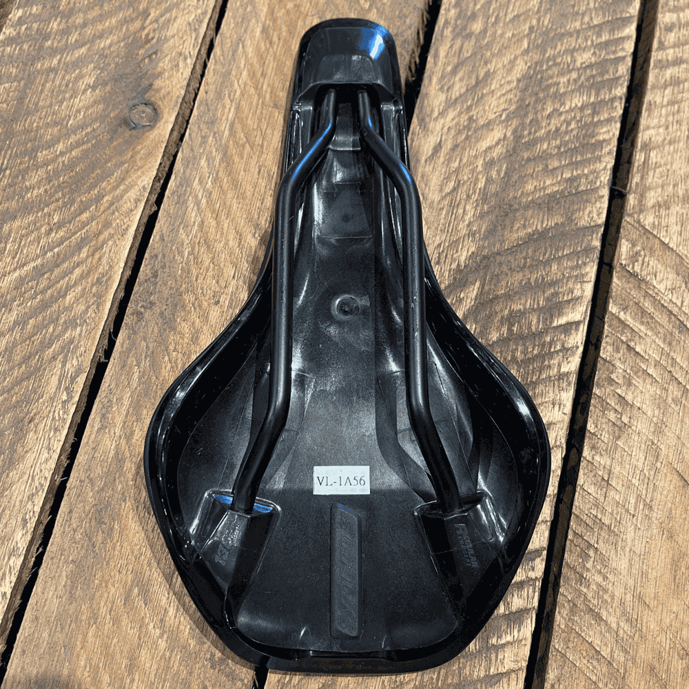 Selim SYNCROS Belcarra R 1.5 Preto