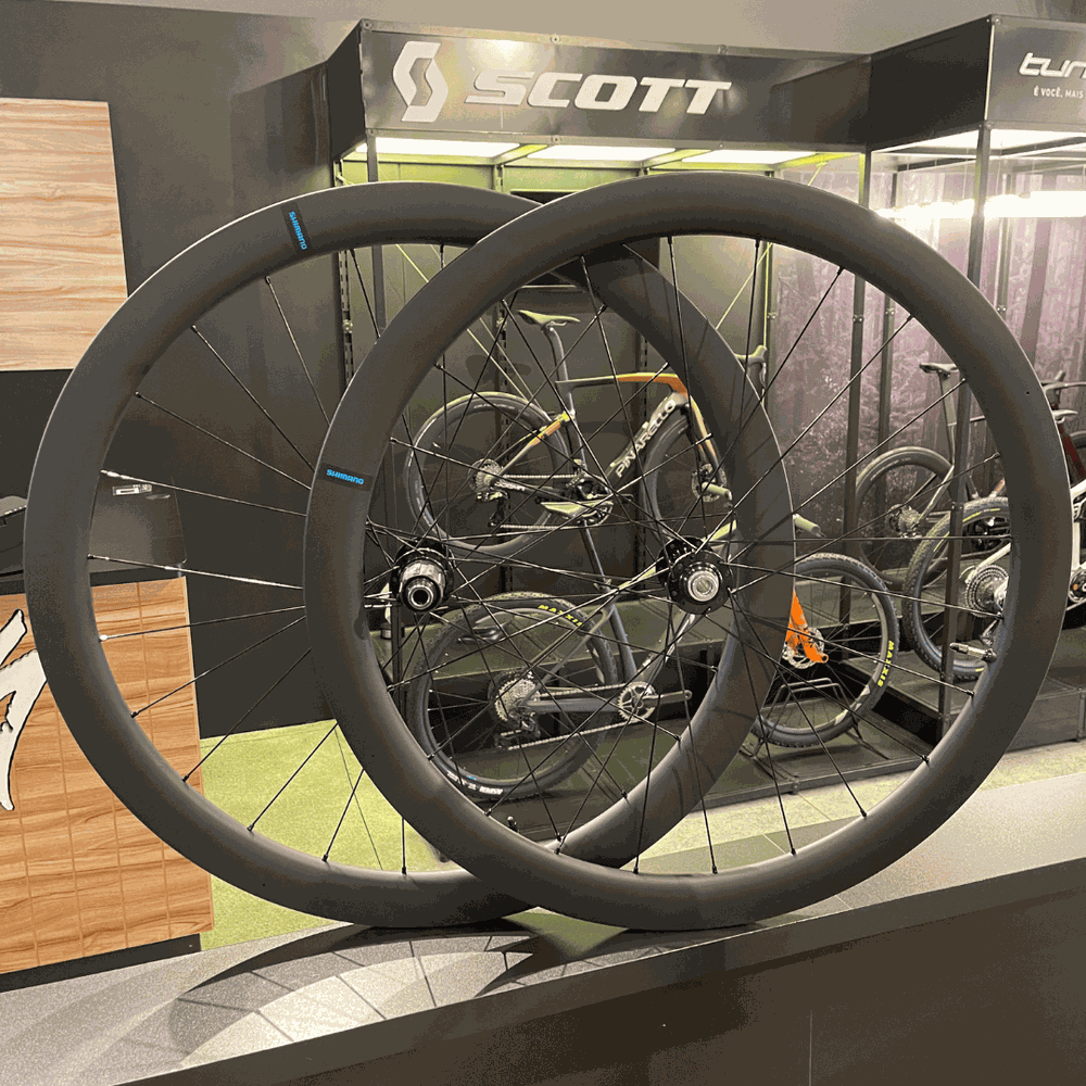 Rodas Shimano 105 WH-RS710 C46 Carbon