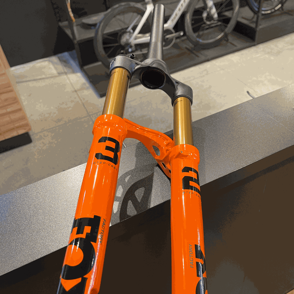 Garfo de Suspensão Fox Kashima Original 32 Laranja 100mm