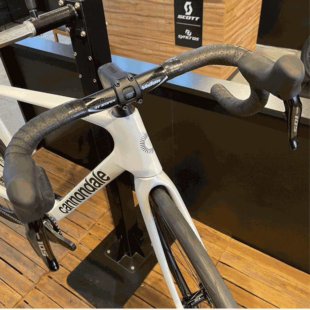 Bicicleta CANNONDALE SuperSix EVO 5 Branca