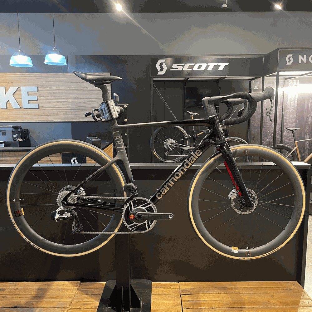 Bicicleta CANNONDALE SuperSix EVO LAB71 preta carbono
