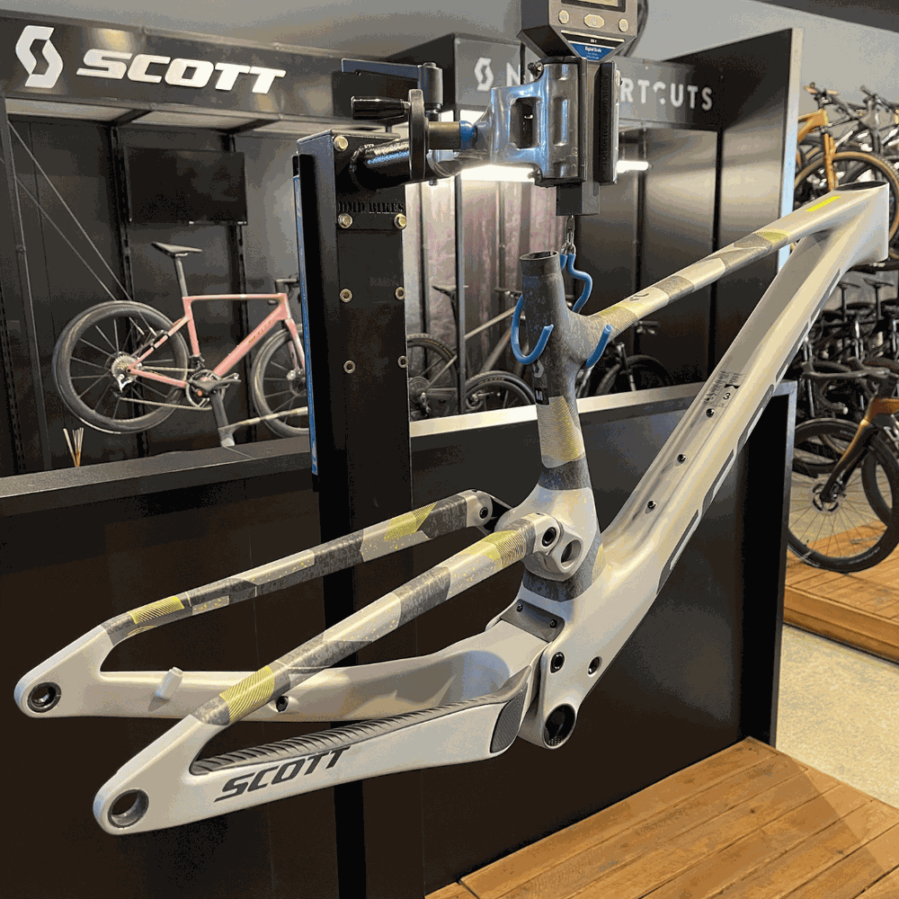 Quadro SCOTT Spark RC comp em Carbono cinza camuflado