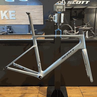 Selim Prologo Scratch-M5 Pas Tirox Preto