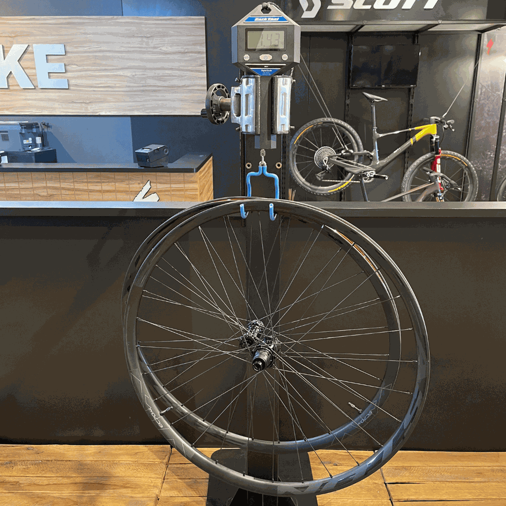 Rodas Easton EC70 AX em Carbono